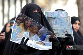 تجمع دانشجویان و طلاب در مقابل سفارت هندوستان