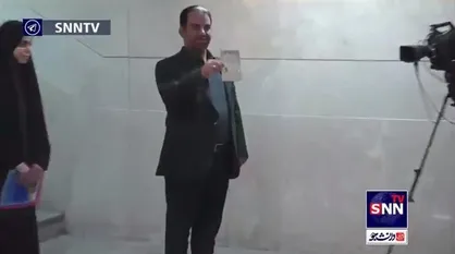 حضور قاسم جاسمی نماینده ادوار مجلس در وزارت کشور برای ثبت نام در انتخابات ریاست جمهوری