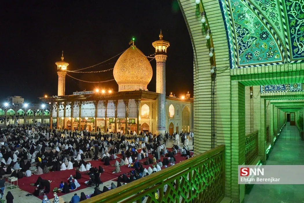مراسم احیای شب نوزدهم ماه مبارک رمضان در حرم مطهر شاهچراغ(ع) شیراز‎‎