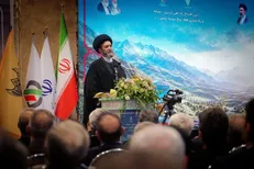 آیت‌الله عاملی: جمهوری اسلامی عقب‌ماندگی ۵۰۰ ساله کشور را جبران کرد