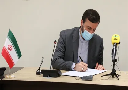امضای تفاهم&zwnj;نامه همکاری بین ستاد حقوق بشر و اندیشکده بین&zwnj;المللی کرامت انسانی