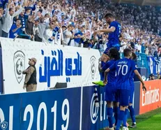 پوستر بازی الهلال و استقلال با شادی گل عجیب گومیس