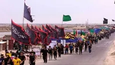 پرسش صادق زیباکلام از دخترش که عازم پیاده‌روی اربعین بود، و پاسخ شنیدنی و مهم امام خمینی (ره)