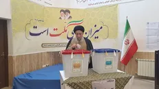 حضور مردم در انتخابات زمینه ساز تحول در کشور می‌شود
