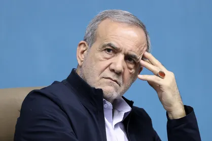 بی&zwnj;تکلفی &lrm;رئیس جمهور در مناسبات دیپلماتیک ربطی به ناآشنایی با پروتکل&zwnj;ها ندارد