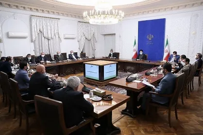 افزایش درآمد&zwnj;های نفتی و غیرنفتی کشور در ماه&zwnj;های اخیر