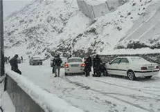 برف و باران مهمان جنوب کشور می‌شود/ آبگرفتگی و اختلال ترافیکی در جاده‌ها