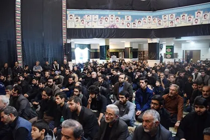 درب&zwnj;های مسجد دانشگاه علوم پزشکی مشهد به روی مردم گشوده شد