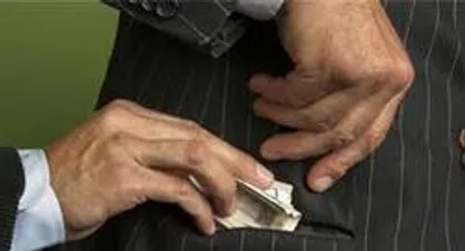 جریان انقلابی خواهان مبارزه با فساد و بهبود وضعیت است