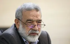 غضنفری: حمایت‌های رهبری از مسئولان به معنای تأیید کامل عملکرد آنان نیست