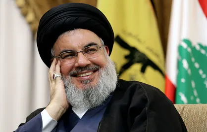 آماده&zwnj;سازی مراسم دومین سالگرد شهادت سید حسن نصرالله در لبنان