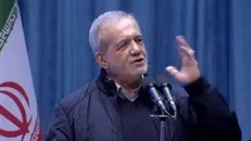 بابا بزار من حرفم را بزنم، تایید نکن