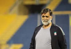 آجورلو: فوتبال ایران نیاز به انقلاب دارد/ چرا سیاسیون در فوتبال دخالت می‌کنند؟