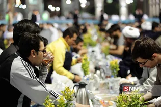 ضیافت افطار در حرم مطهر رضوی
