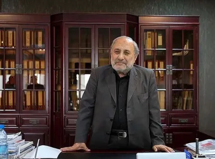دولت صلاحیت اصلاح ساختار اداره کشور را ندارد/ درک اقتصادی رهبری دهه&zwnj;ها جلوتر از کارشناسان است