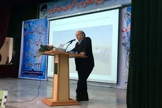 روزانه ۱۰۰ حلقه چاه در کشور خشک می‌شوند/ سگ‌های اطراف ترامپ حقوق بگیر منافقین هستند
