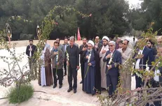 مراسم گرامیداشت آغاز دهه فجر و تجدید میثاق با شهدا در دانشگاه خلیج فارس برگزار شد