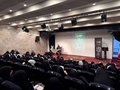 دختران هنرستانی تهران در رویداد &laquo;نوربین&raquo; فیلم مستند می&zwnj;سازند/ رویداد توانمندسازی هنرجویان نوجوان
