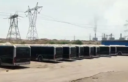 ترخیص ۵۱ اتوبوس ضدآلایندگی از گمرک هرمزگان