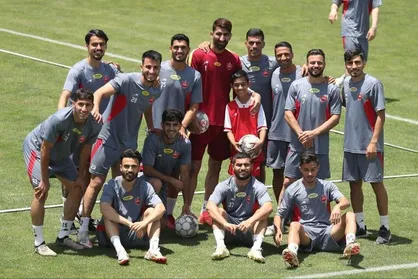تمرین امروز پرسپولیس با حضور ویژه چند هوادار برگزار شد