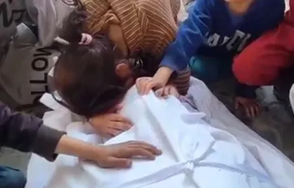بابا، می&zwnj;خواهیم با ما بمانی!