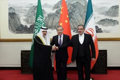 حذف زبان انگلیسی از اسناد توافق ایران- عربستان، خشم آمریکا را در پی داشت