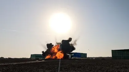 پهپاد &laquo;آرش&raquo; هدف خود را منهدم کرد