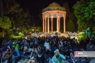 مراسم شب قدر در حافظیه شیراز