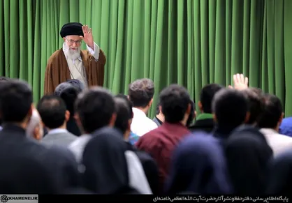 حاشیه&zwnj;های جالب توجه دیدار نخبگان با رهبر معظم انقلاب +فیلم