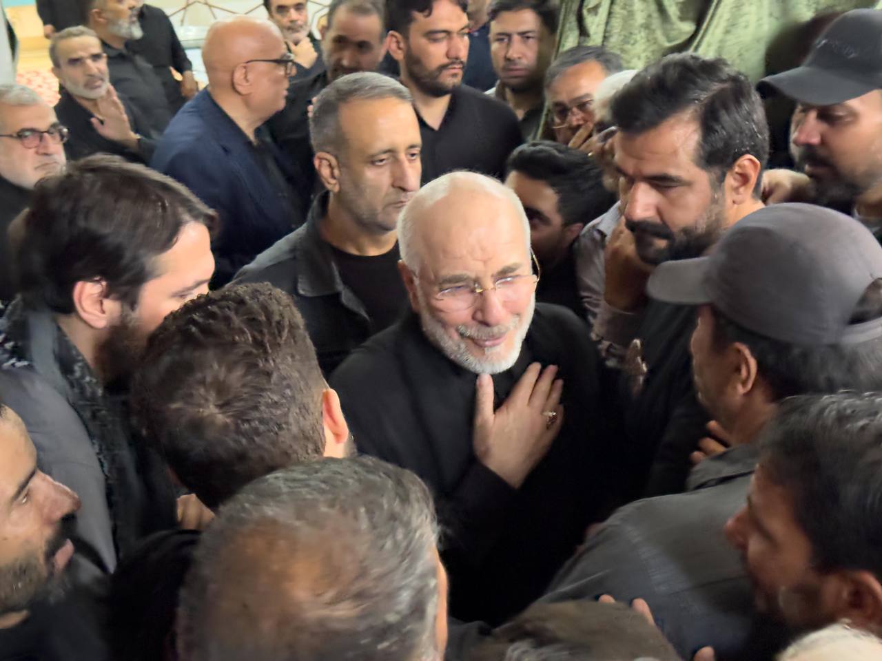 حضور قالیباف و تعدادی از نمایندگان مجلس در مراسم عزاداری مشهد مقدس