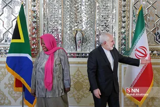 دیدار و نشست وزیر روابط و همکاریهای آفریقای جنوبی با وزیر امور خارجه ایران