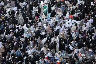 مراسم دعای عرفه در حرم مطهر رضوی