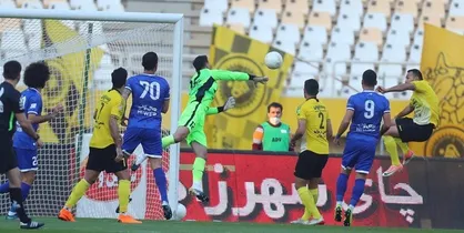 مشکل مجوز حرفه&zwnj;ای دو باشگاه استقلال و پرسپولیس برای آسیا حل شد