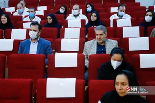قدردانی پلیس تهران از کادر درمان