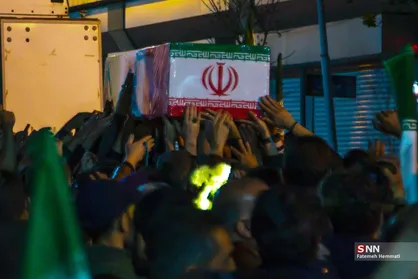 تشییع پیکر مطهر شهید والامقام &laquo;علیرضا امیر&raquo; با حضور باشکوه آحاد مردم متدین مشهد مقدس + فیلم