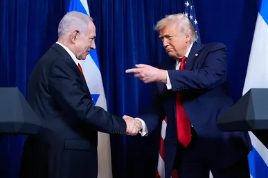 نخست‌وزیر اسبق رژیم صهیونیستی: نتانیاهو با فریب دادن ترامپ، آمریکا را به باتلاق جنگ کشاند + فیلم