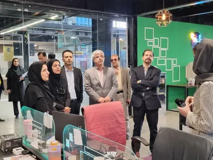 تعامل دانشگاه&zwnj;ها و پارک&zwnj;های علم و فناوری به تجاری&zwnj;سازی ایده&zwnj;ها و توسعه اقتصاد دانش&zwnj;بنیان کمک می&zwnj;کند