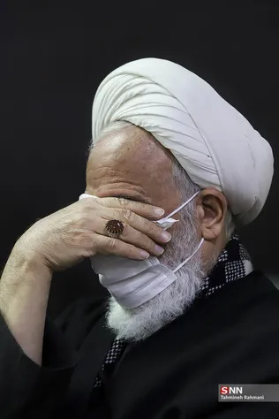 مراسم گرامیداشت آیت الله مصباح یزدی در دفتر نهاد رهبری در دانشگاه‌ها
