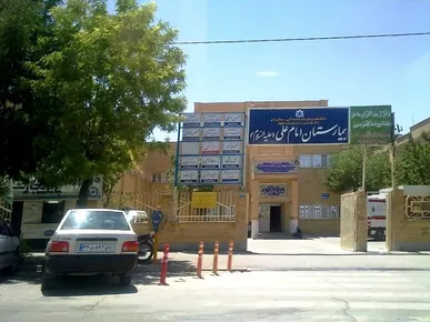کلینیک تخصصی بیمارستان کمیجان تا ۲ ماه آینده به بهره‌برداری می‌رسد