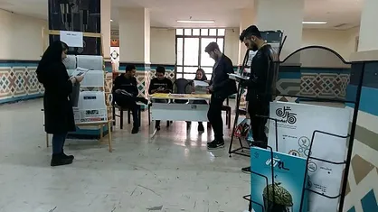ایستگاه مطالعه برای دانشجویان در دانشگاه لرستان برپا شد+ عکس