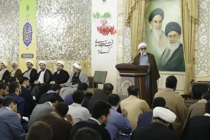 در عصر غیبت مرزبانی اعتقادی جامعه، مأموریت تمدنی روحانیت است