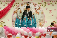 حرم بانوی کرامت میزبان دختران روزه‌ اولی+ فیلم و عکس