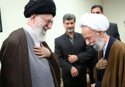روایت آیت&zwnj;الله مصباح از رفتار آیت&zwnj;الله خامنه&zwnj;ای با کسانی&zwnj; که صد در صد مخالفشان هستند