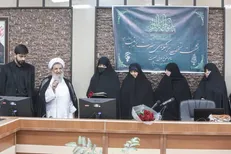 نشست تخصصی سرشبکه‌های حضرت زینب (س) سپاه با حضور خانواده شهدای اقتدار ایران برگزار شد