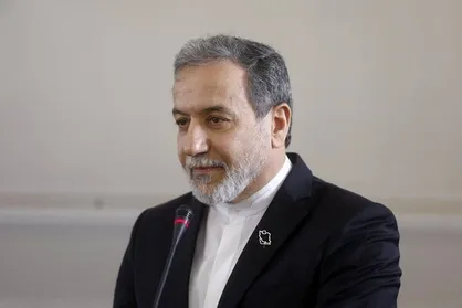 عراقچی: منتظر لغو تحریم&zwnj;ها نمی&zwnj;مانیم؛ همکاری با روسیه بر پایه مقاومت است + فیلم