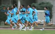 ترکیب احتمالی استقلال مقابل پیکان