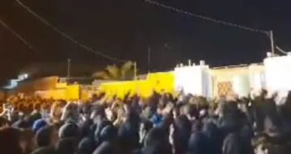 عزاداری باشکوه رامهرمزی&zwnj;ها برای شهید حمزه جهان دیده + فیلم