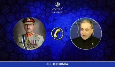 گفت‌وگوی تلفنی عراقچی و فرمانده ارتش پاکستان درباره تحولات منطقه