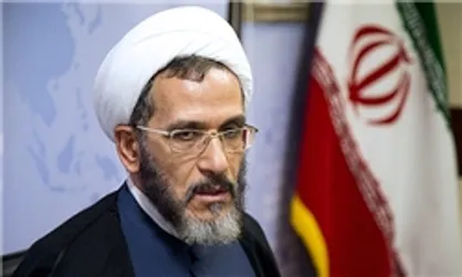 مازنی: مسئولان باید اجازه دهند که آزادی بر فضای دانشگاه حاکم باشد