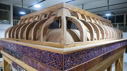 ضریح جدید حرم حضرت زینب (س) سال آینده نصب می&zwnj;شود +تصاویر